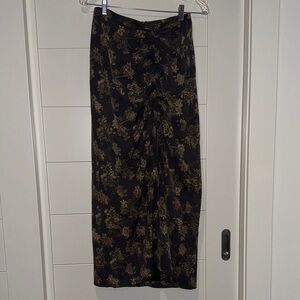 Elegant Black and Gold Floral Maxi Skirt